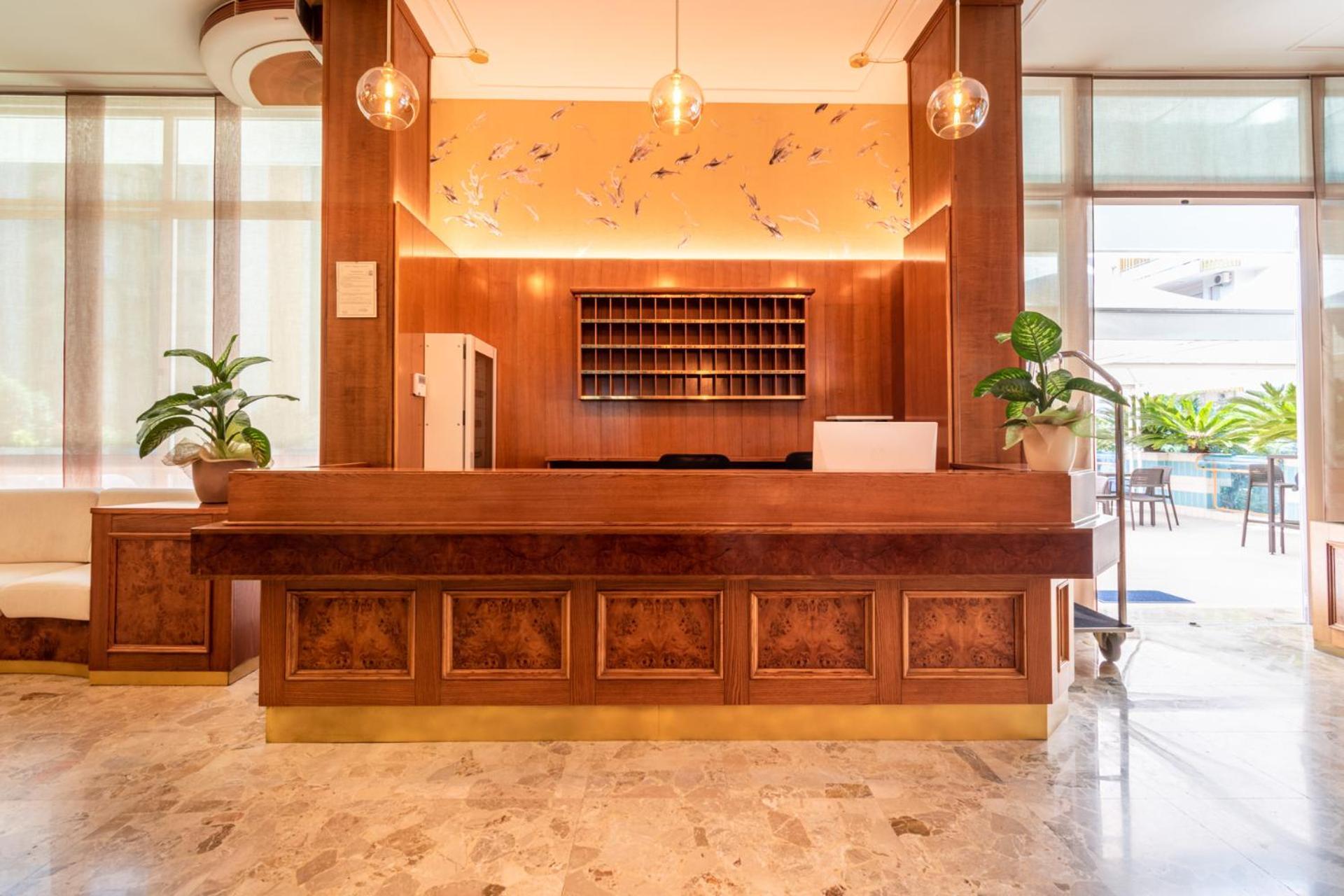 Continental B&B City Hotel Bibione Buitenkant foto
