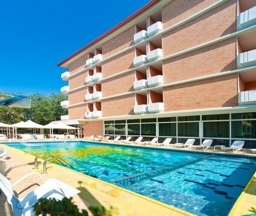 Continental B&B City Hotel Bibione Buitenkant foto